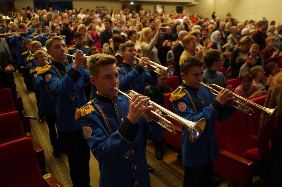 Духовые оркестры со всей страны выступили в Иркутске
